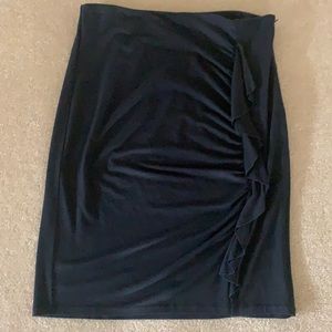 Ann Taylor charcoal gray ruffle skirt 6